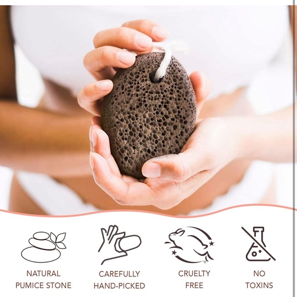 Lava Exfoliating Pumice Stone - Picture 3 of 5